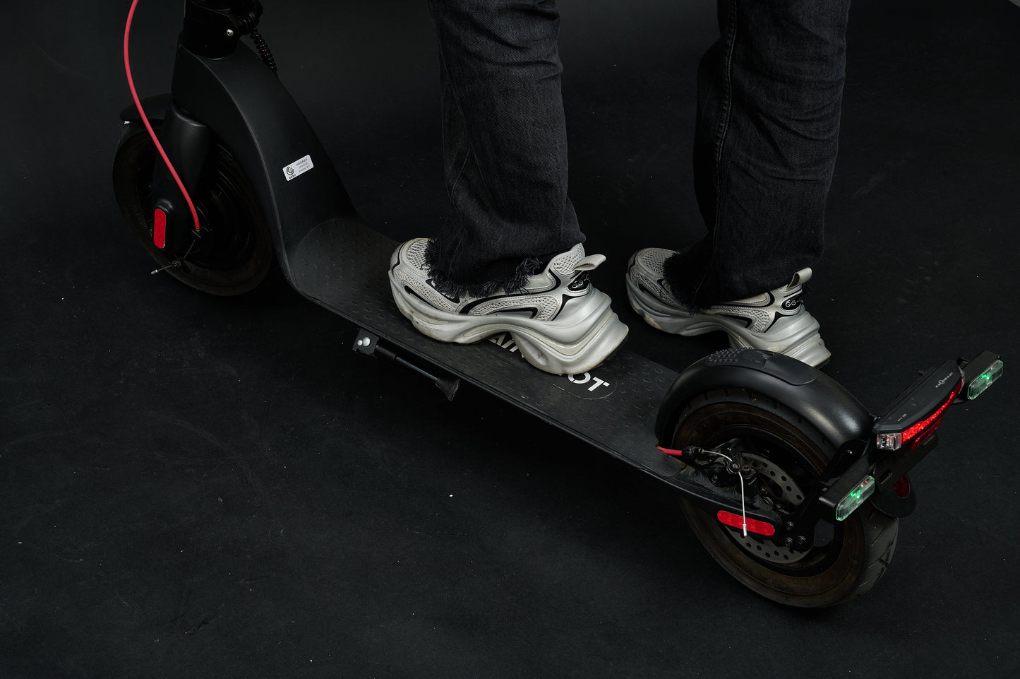 AINOHOT S07| 電動キックボード