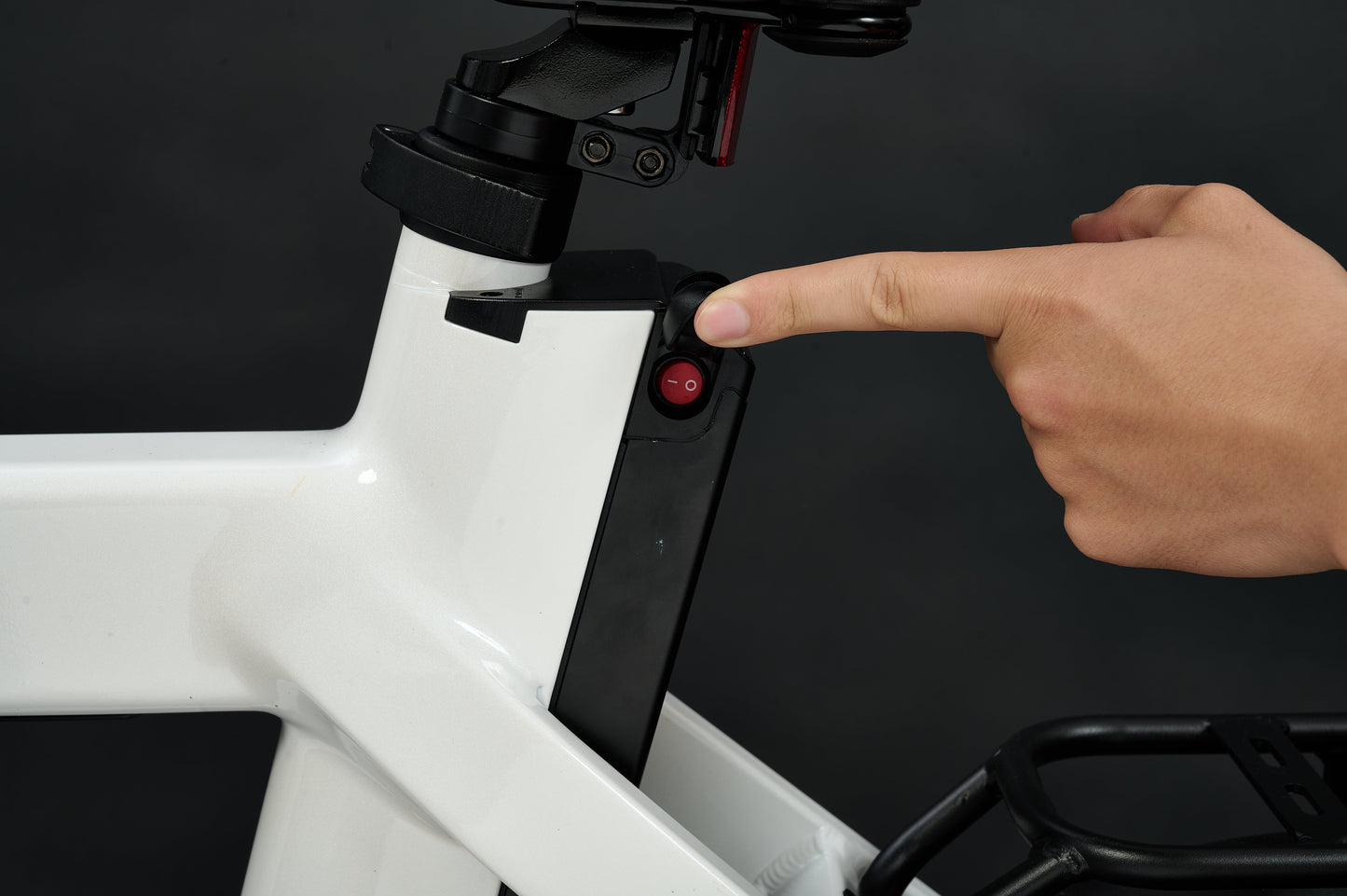 AINOHOT amoru P20｜電動アシスト付き自転車