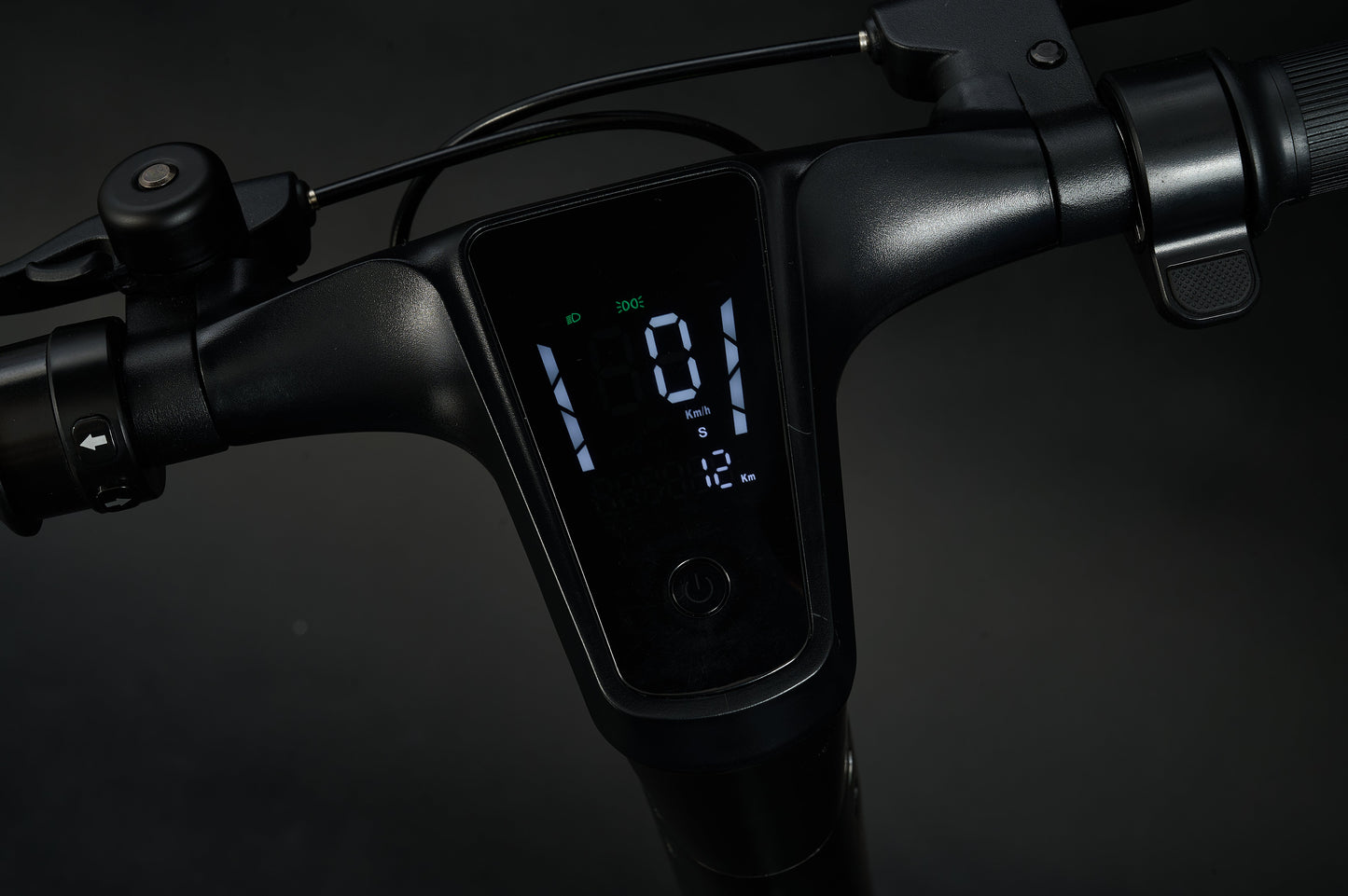 AINOHOT SAGA one│特定小型原動機付自転車