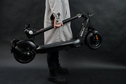 AINOHOT SAGA pro│電動キックボード