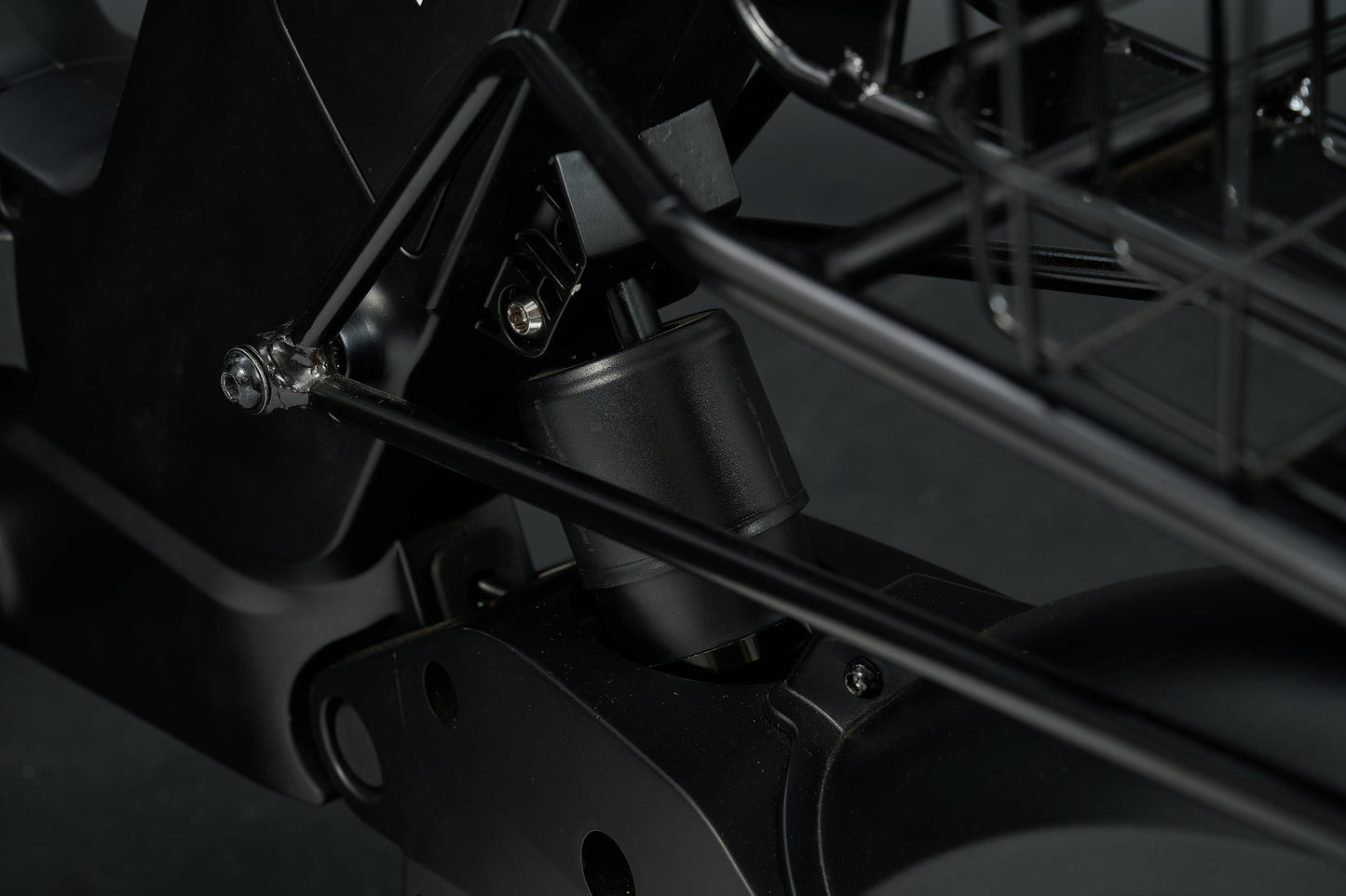 AINOHOT SAGA one│特定小型原動機付自転車